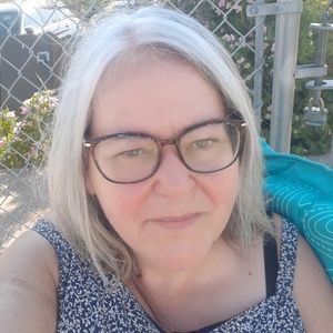 Meet your Posher, Cindy